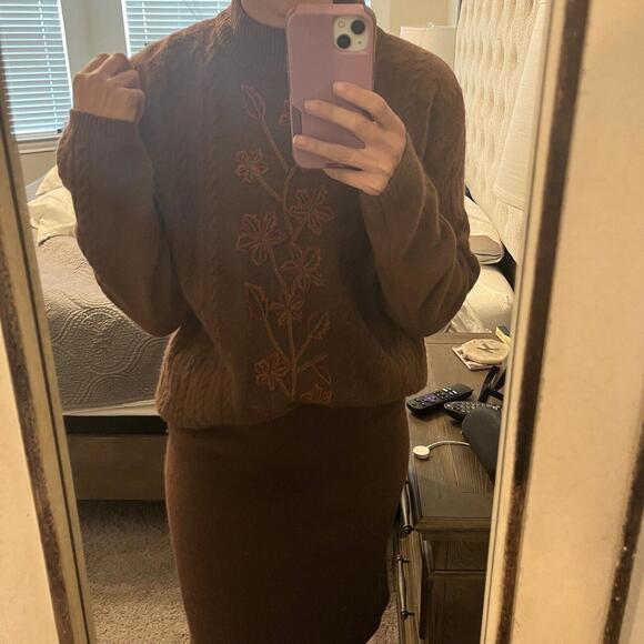 Cableknit Embroidered Fall Leaves Brown Sweater Skirt Set Wool Cottagecore - Picture 2 of 8